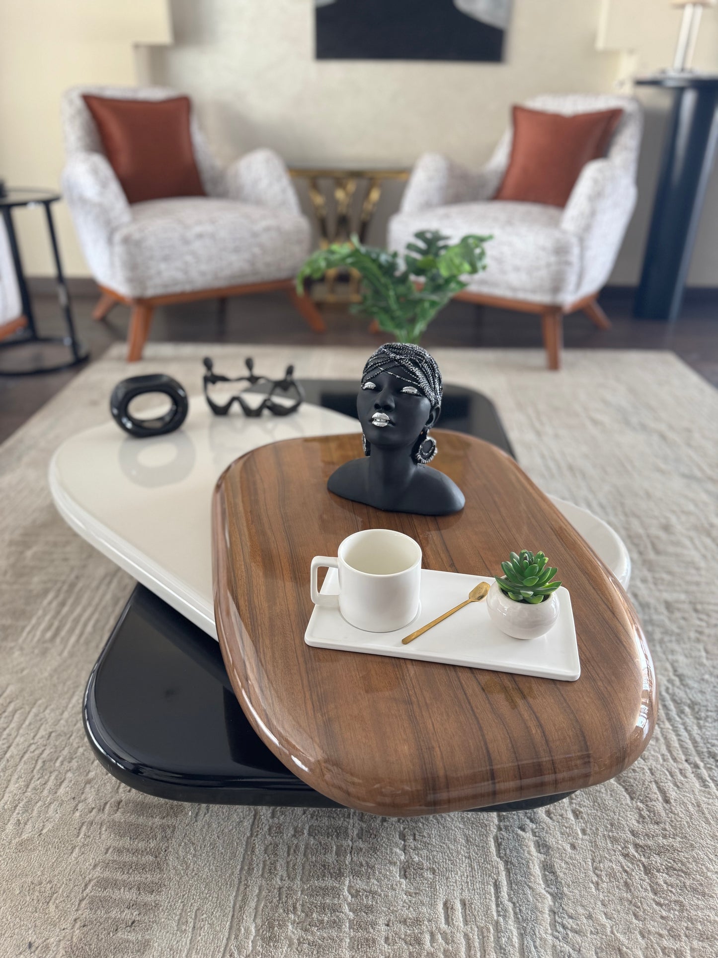 The Orbit: 360 Swivel Rotating Coffee Table